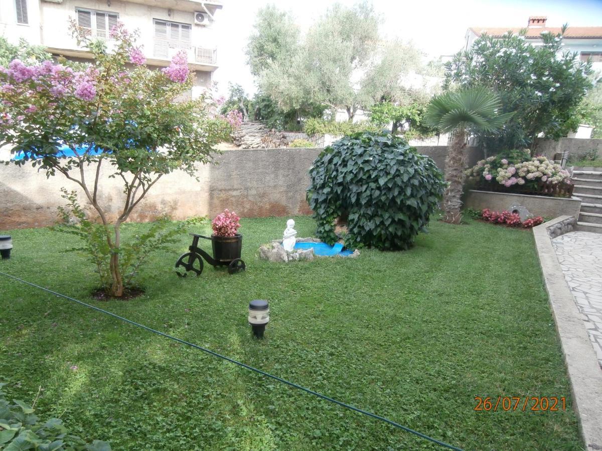 Apartments Mira Krk Krk Town Εξωτερικό φωτογραφία