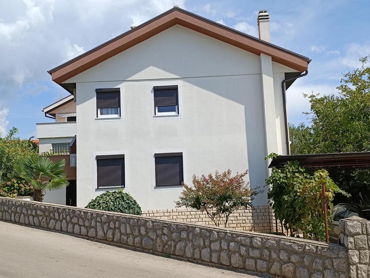 Apartments Mira Krk Krk Town Εξωτερικό φωτογραφία