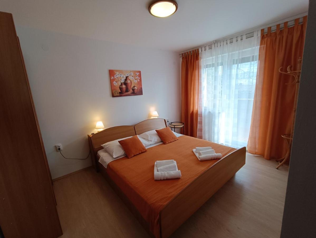 Apartments Mira Krk Krk Town Εξωτερικό φωτογραφία