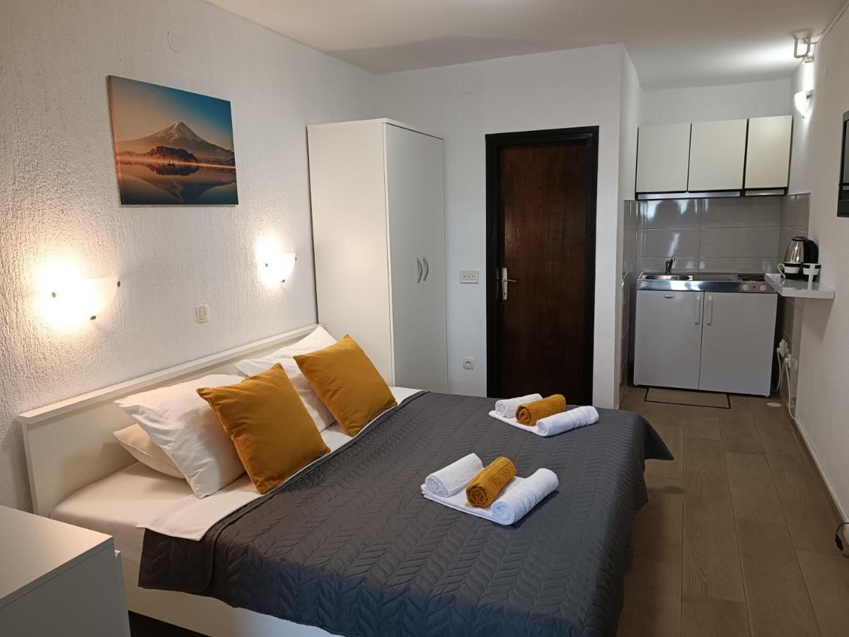 Apartments Mira Krk Krk Town Εξωτερικό φωτογραφία