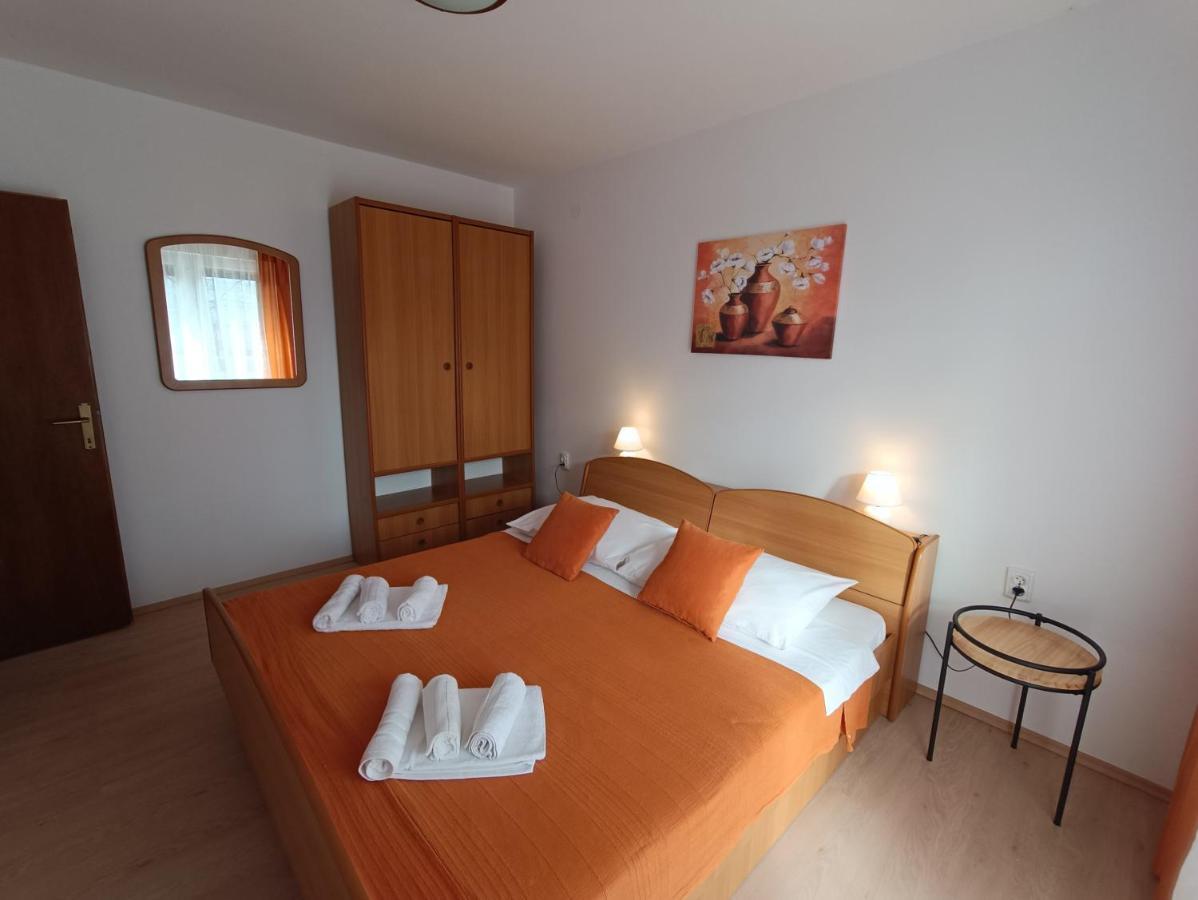 Apartments Mira Krk Krk Town Εξωτερικό φωτογραφία