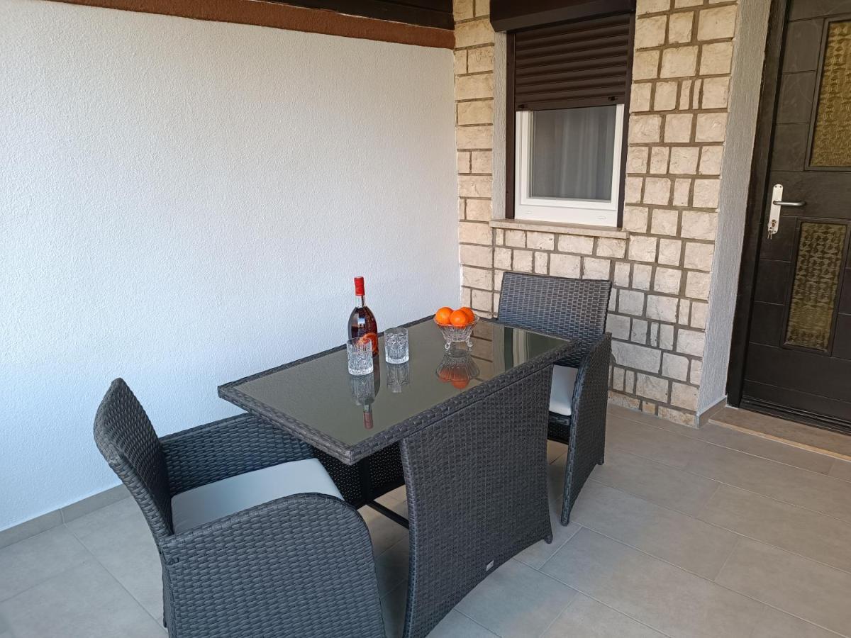Apartments Mira Krk Krk Town Εξωτερικό φωτογραφία