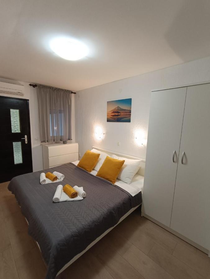 Apartments Mira Krk Krk Town Εξωτερικό φωτογραφία